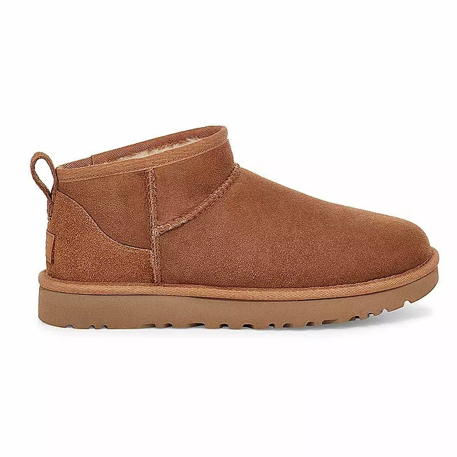 UGG - BOOTS