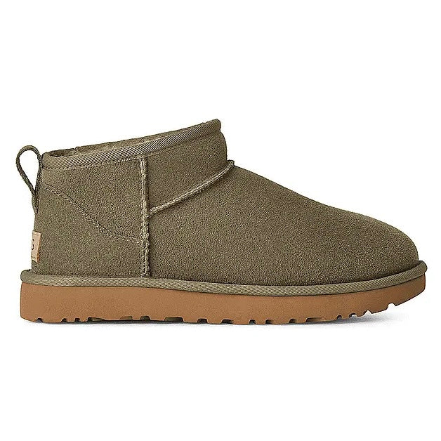 UGG - BOOTS
